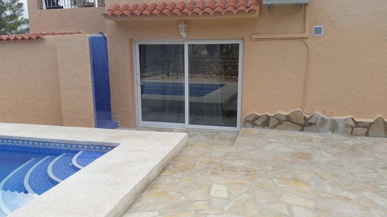 קלפה Villa Elvira מראה חיצוני תמונה